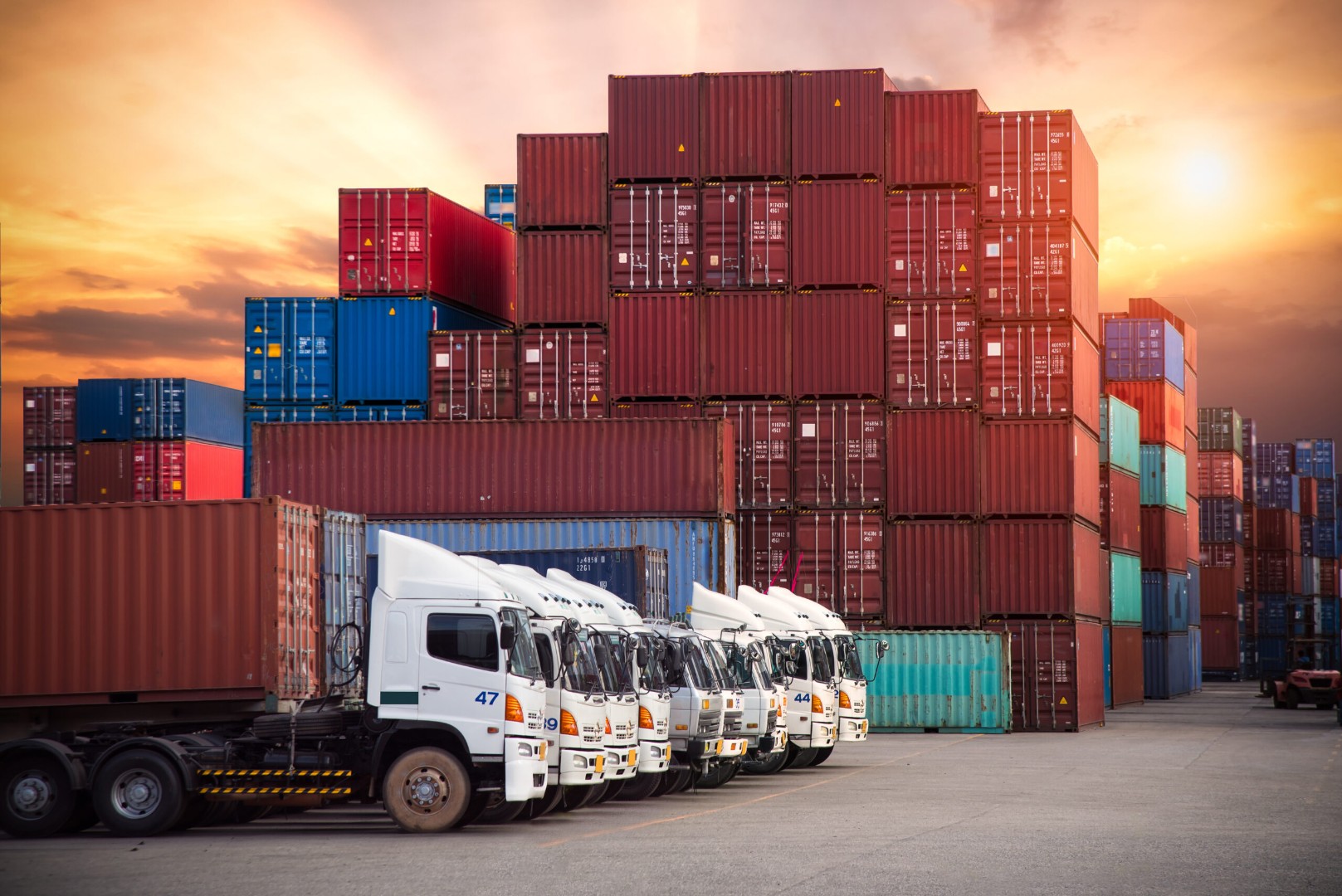 Стоимость контейнерной перевозки между Азией и Европой за год подскочила в пять раз