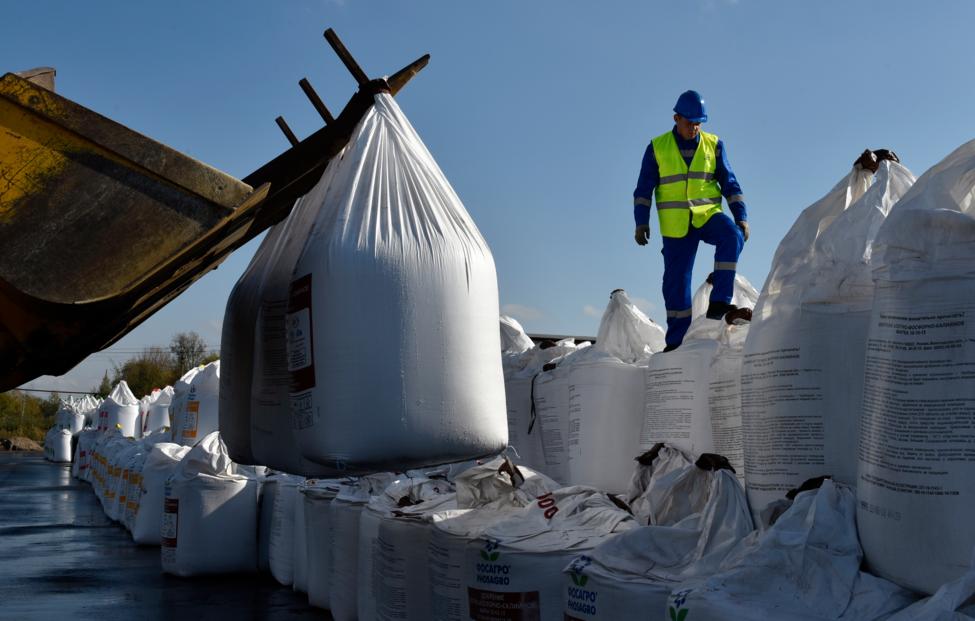 Отраслевые союзы одобряют продление квот на экспорт минудобрений