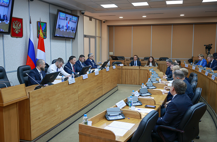 Развитие сельского хозяйства в Приморье обсудили с представителями Совета Федерации