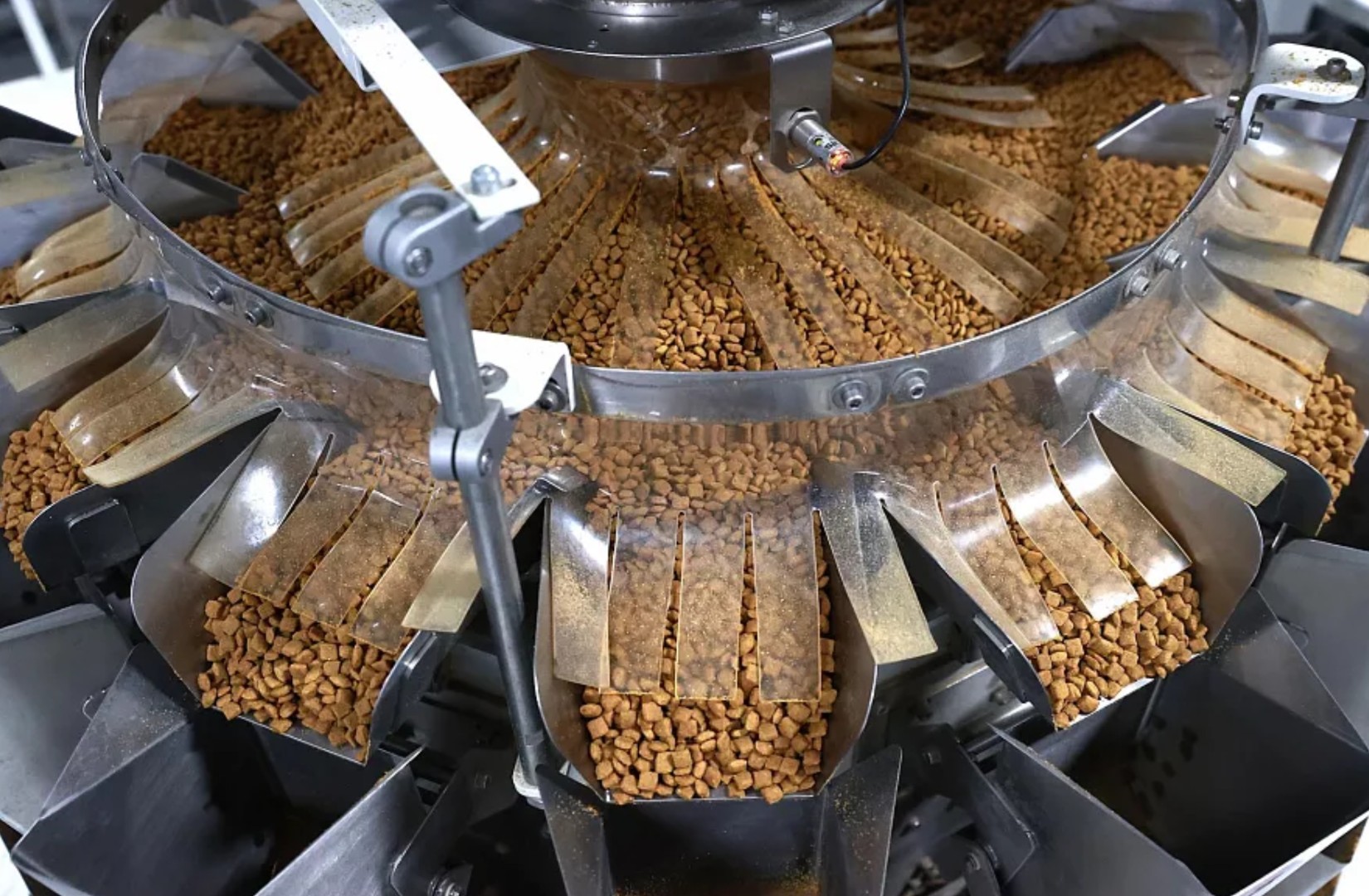 На Дону могут пересмотреть тариф на воду для производителя кормов