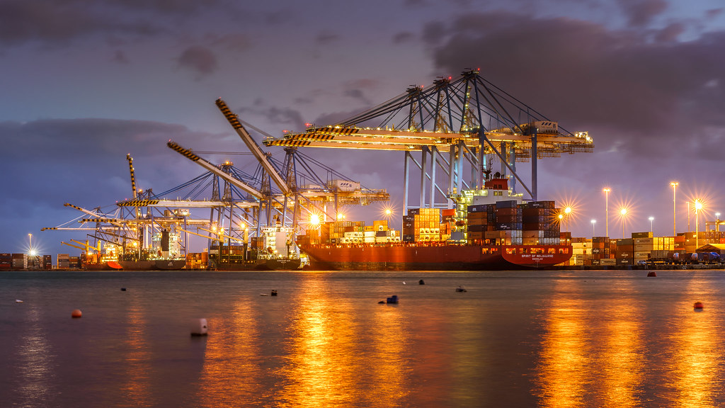 Астраханский порт может стать полностью иранским