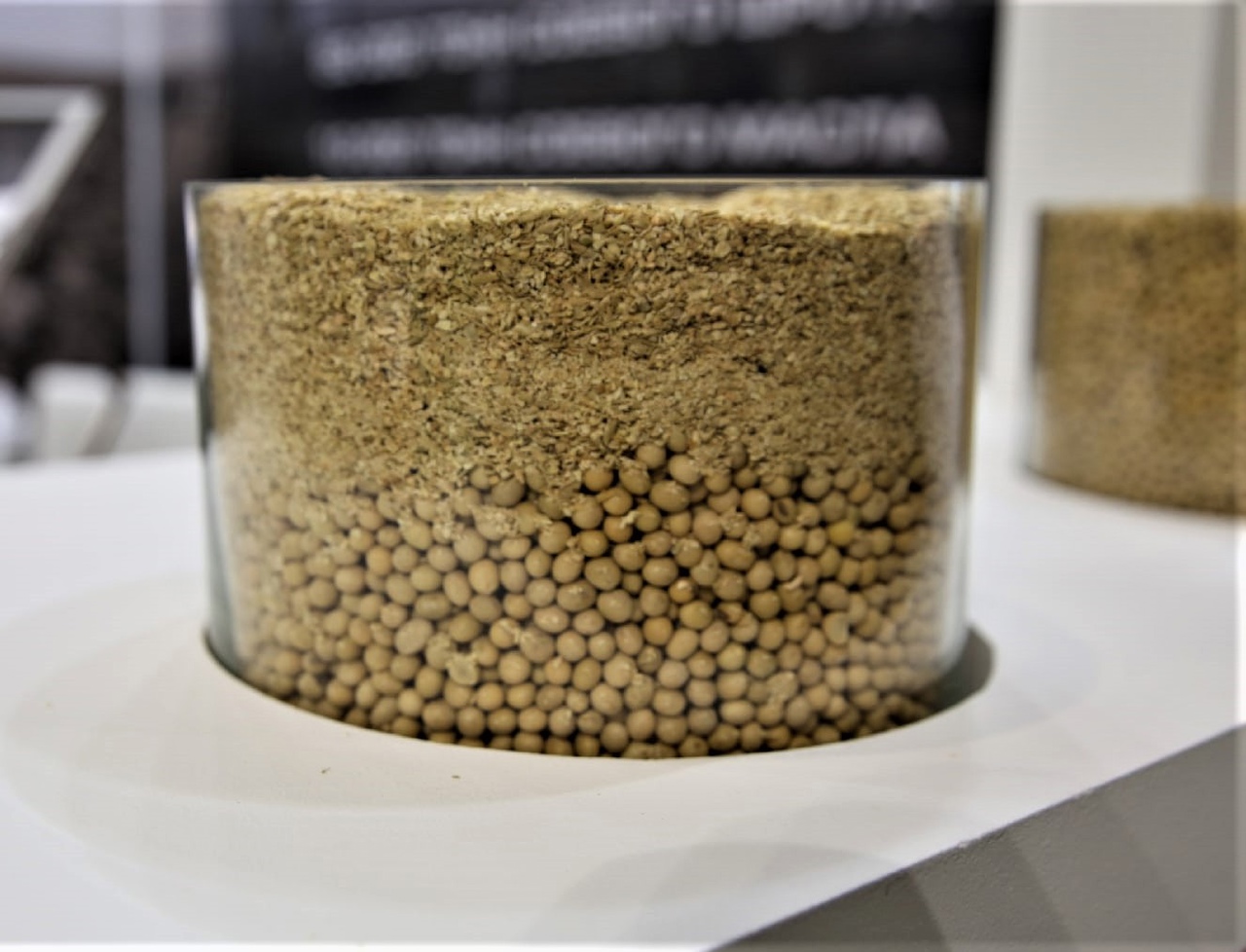 Россельхознадзор проведет обучение по определению пестицидов в кормах с помощью мультиметода