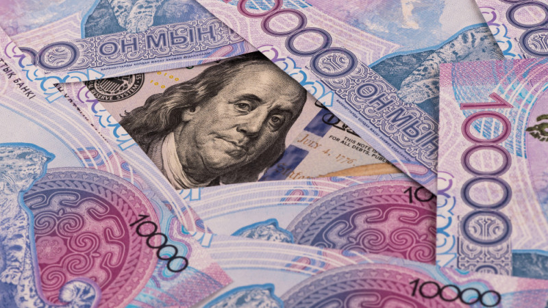 Правительство РФ обнулило нормативы обязательной репатриации и продажи валютной выручки экспортерами