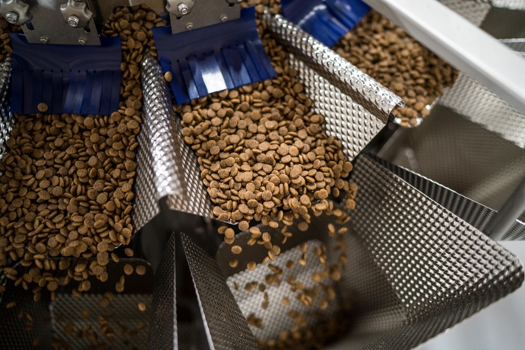 Производство кормов для домашних животных значительно вырастет в Елецком округе Липецкой области