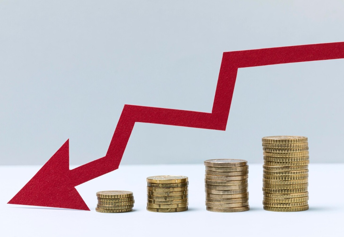 Годовая чистая прибыль НКХП по РСБУ сократилась почти в 2 раза, выручка - на 35%